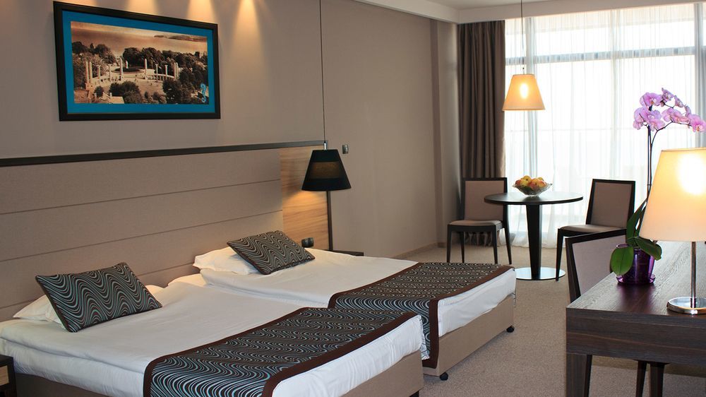 Astera & Spa Hotel